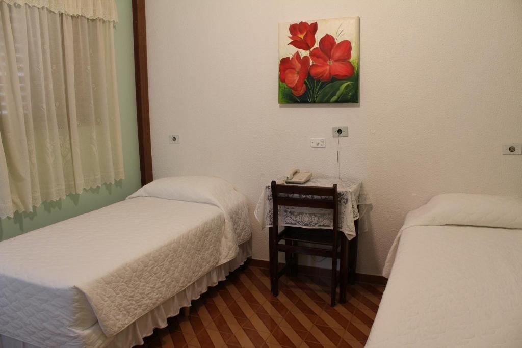 Casarao Hotel Brotas Habitación foto